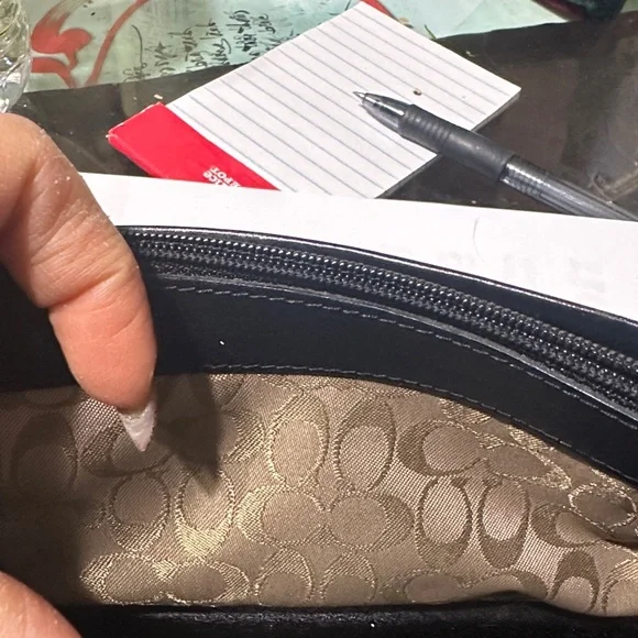 Coach Black Leather Clutch Wallet - Picture 4 of 6